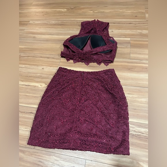 ALYCE Paris Maroon Lace 2Pc Formal Cocktail Prom Dress Size 0 Halter - Picture 2 of 4